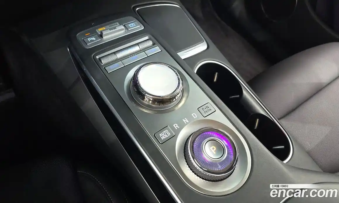 Genesis GV70 2022 2.5 автомат (гидро), фото 9