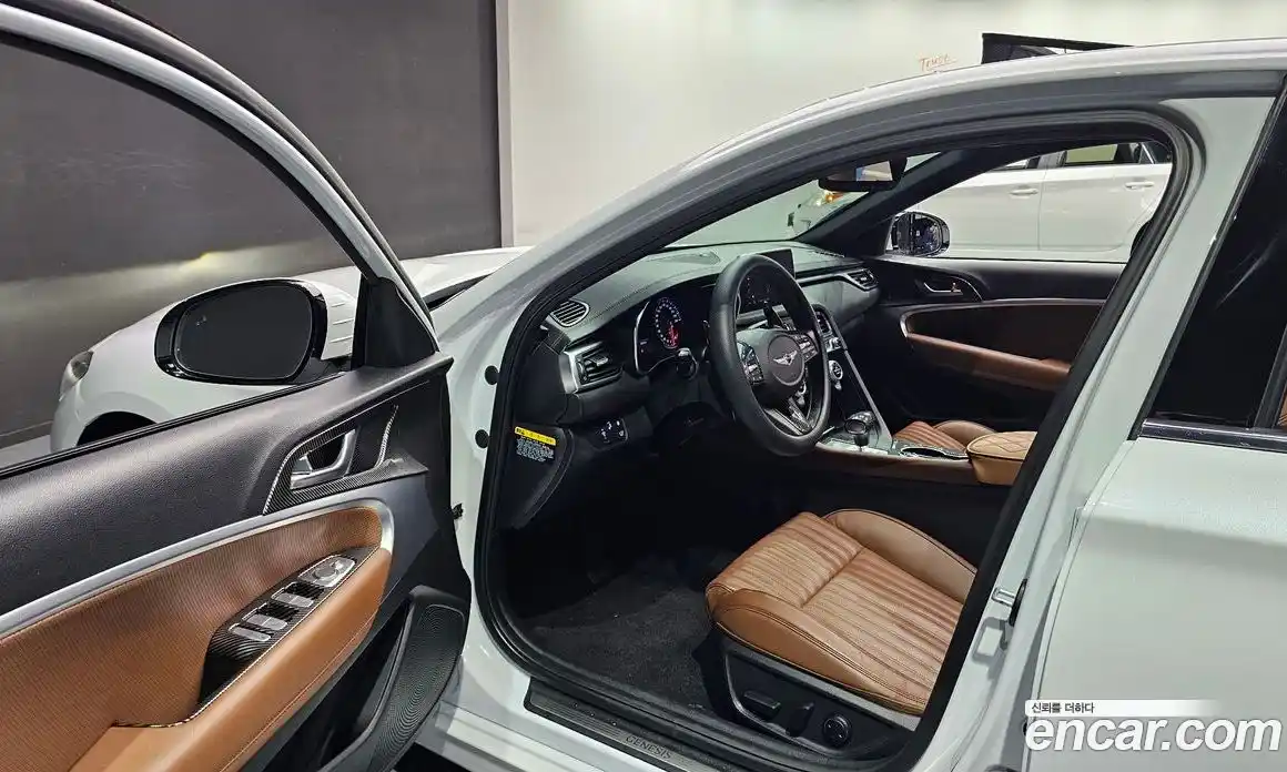 Genesis G70 2019 2.0 автомат (гидро), фото 10