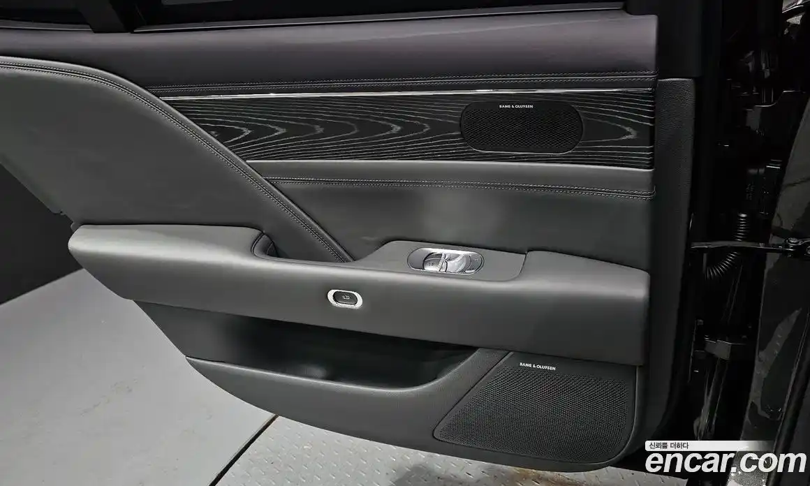 Genesis G90 2022 3.5 автомат (гидро), фото 15