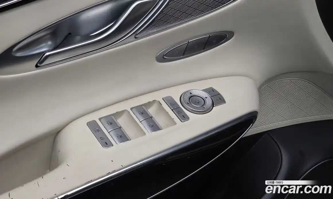 Genesis GV70 2021 2.2 автомат (гидро), фото 27