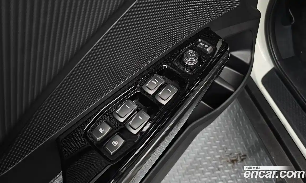 SsangYong TIBOLI 2022 1.5 автомат (гидро), фото 13