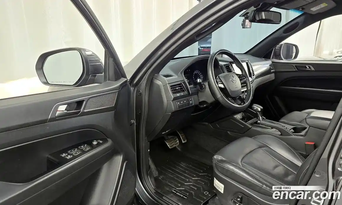 SsangYong Rexton 2021 2.2 автомат (гидро), фото 13