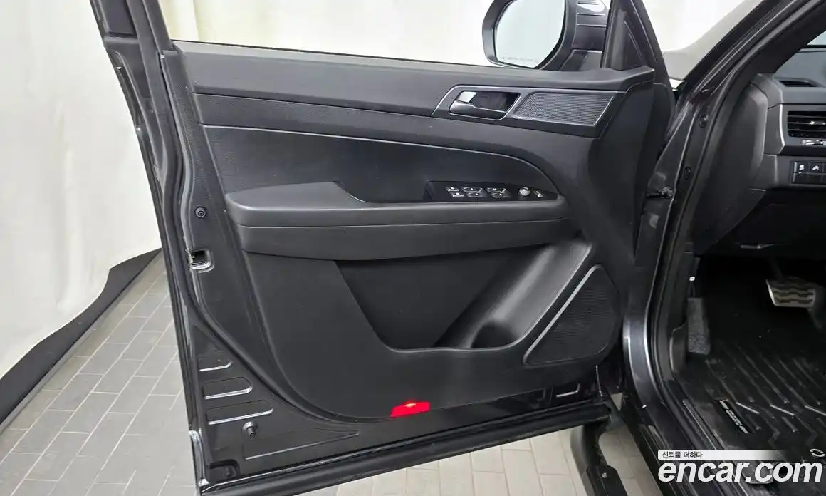 SsangYong Rexton 2021 2.2 автомат (гидро), фото 14