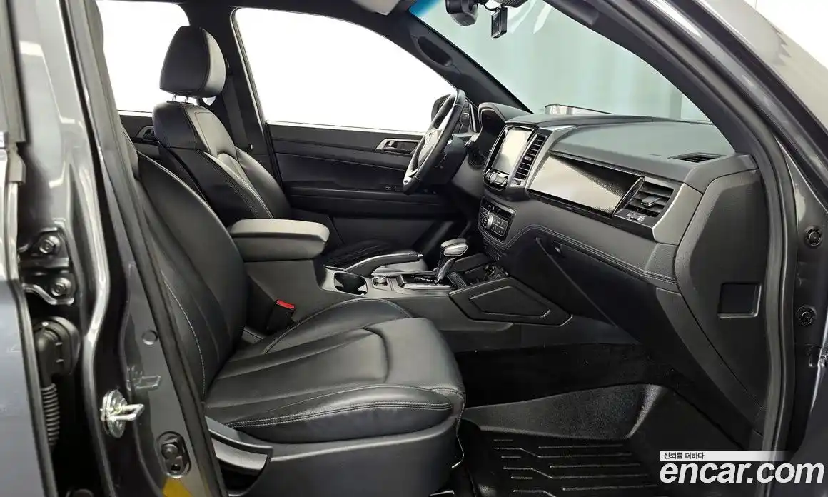 SsangYong Rexton 2021 2.2 автомат (гидро), фото 17