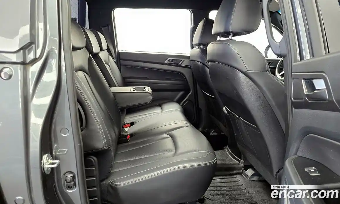 SsangYong Rexton 2021 2.2 автомат (гидро), фото 18