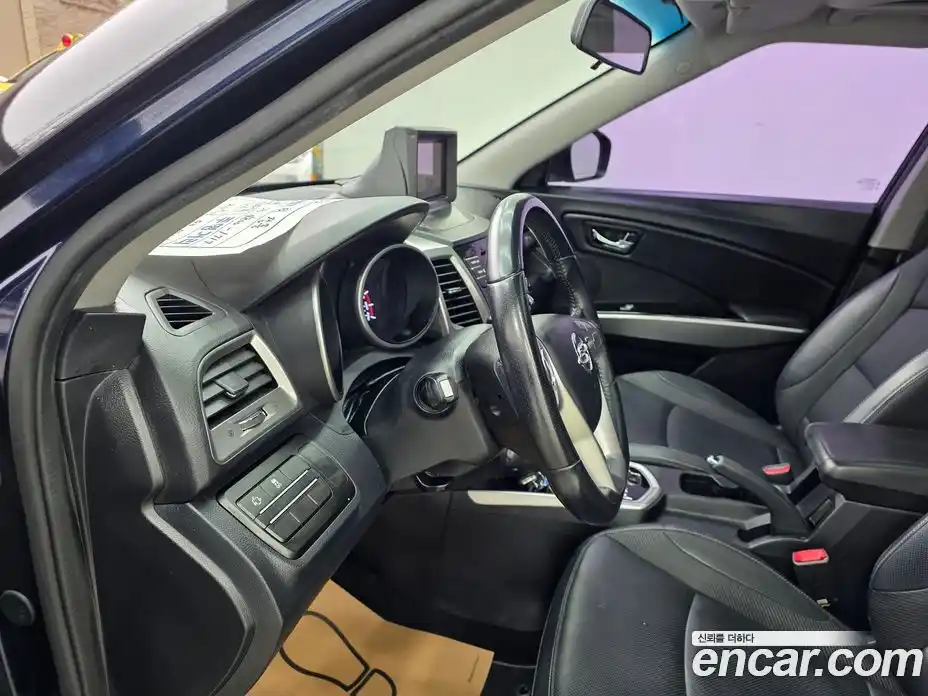 SsangYong TIBOLI 2015 1.6 автомат (гидро), фото 19