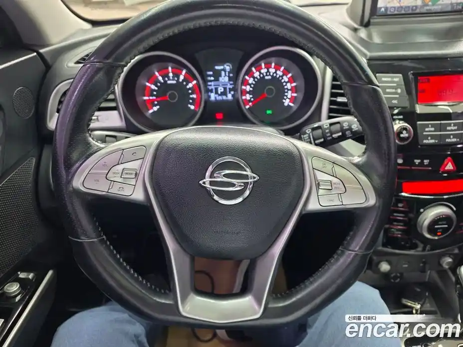 SsangYong TIBOLI 2015 1.6 автомат (гидро), фото 9
