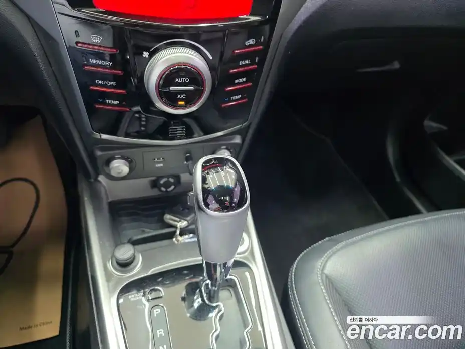 SsangYong TIBOLI 2015 1.6 автомат (гидро), фото 10