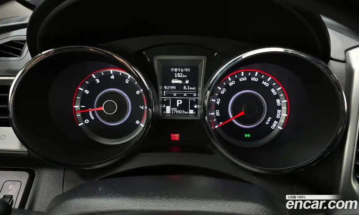 SsangYong TIBOLI 2016 1.6 автомат (гидро), фото 8