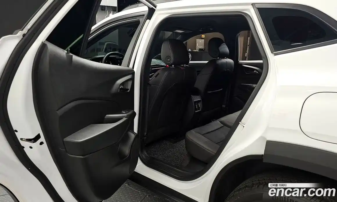 Chevrolet Trax 2024 1.2 автомат (гидро), фото 18