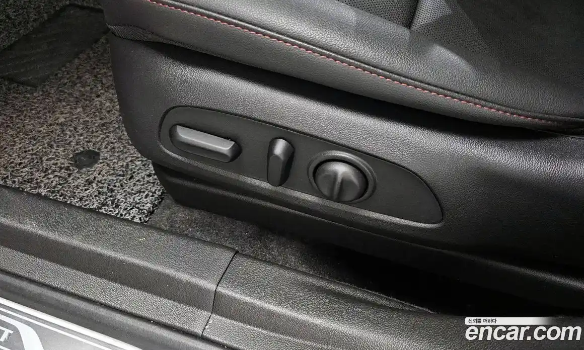 Chevrolet Trax 2024 1.2 автомат (гидро), фото 28