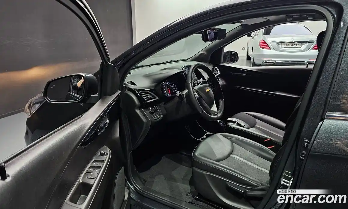 Chevrolet Spark 2019 1.0 автомат (гидро), фото 13