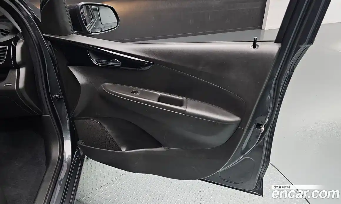 Chevrolet Spark 2019 1.0 автомат (гидро), фото 14
