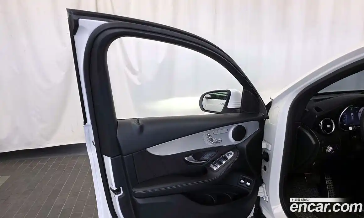 Mercedes-Benz GLC-Class 2020 2.0 автомат (гидро), фото 14