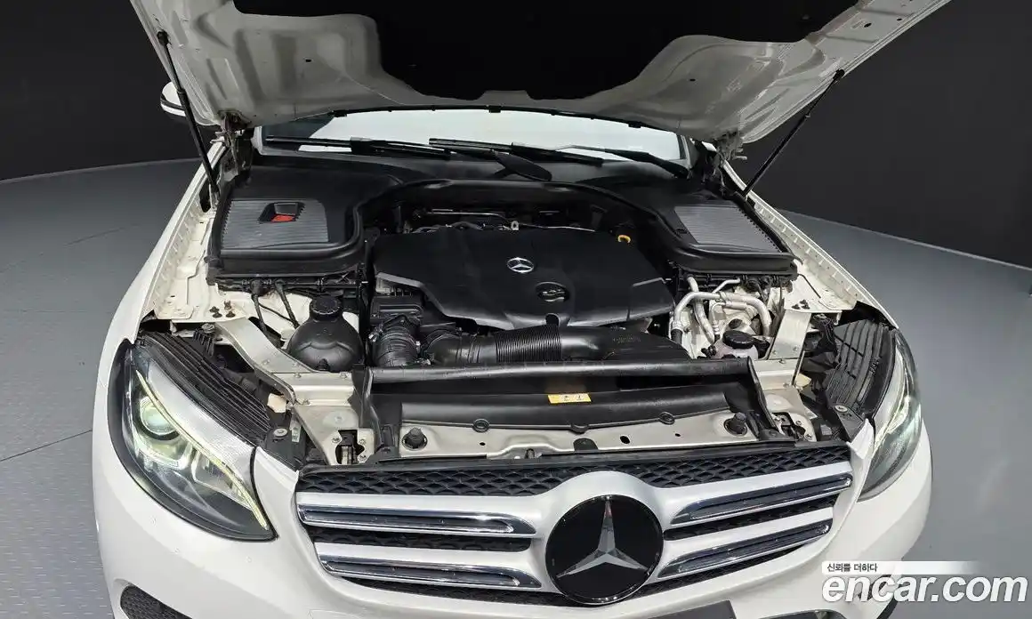 Mercedes-Benz GLC-Class 2016 2.1 гидро, фото 6 Mercedes-Benz GLC-Class 2016 2.1 гидро, фото 6