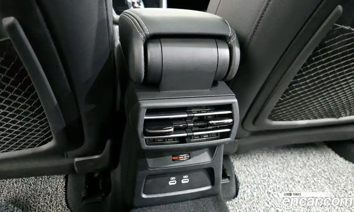 Audi A3 2025 2.0 автомат (гидро), фото 26