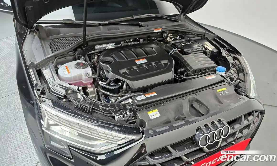 Audi A3 2025 2.0 автомат (гидро), фото 6
