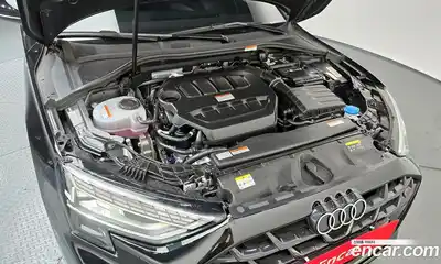 Audi A3 2025 2.0 автомат (гидро), миниатюра 6