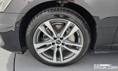 Audi A6 2021 2.0 автомат (гидро), миниатюра 5