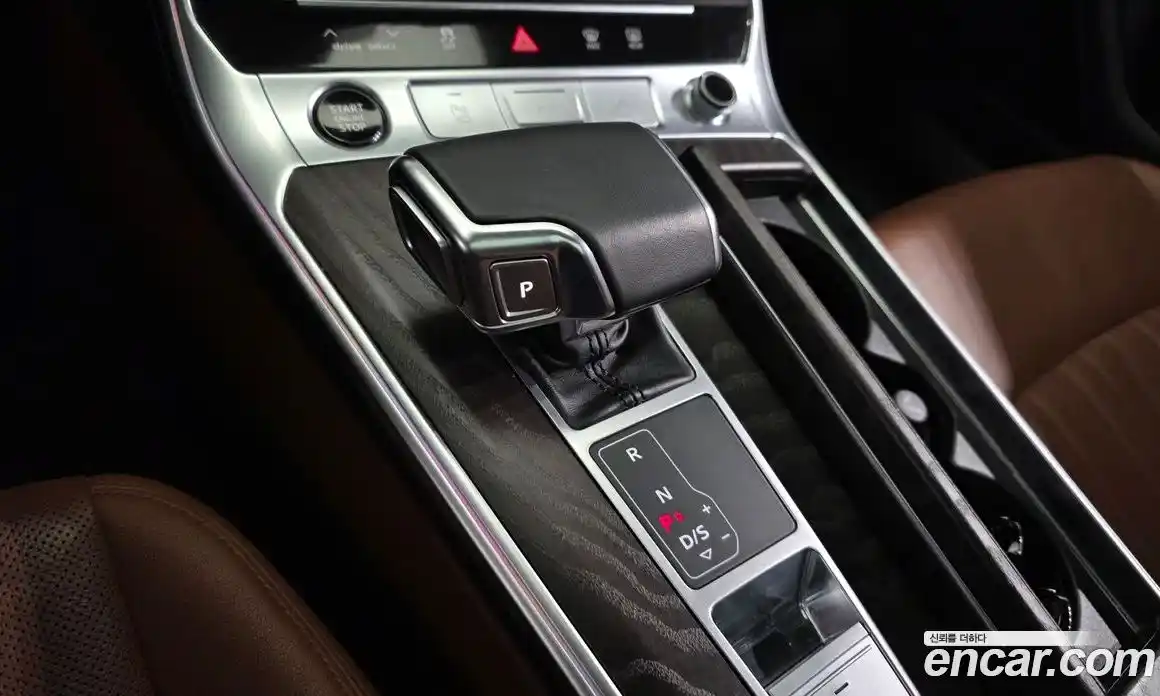 Audi A6 2021 2.0 автомат (гидро), фото 9