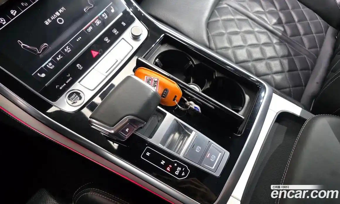 Audi Q8 2021 3.0 автомат (гидро), фото 12