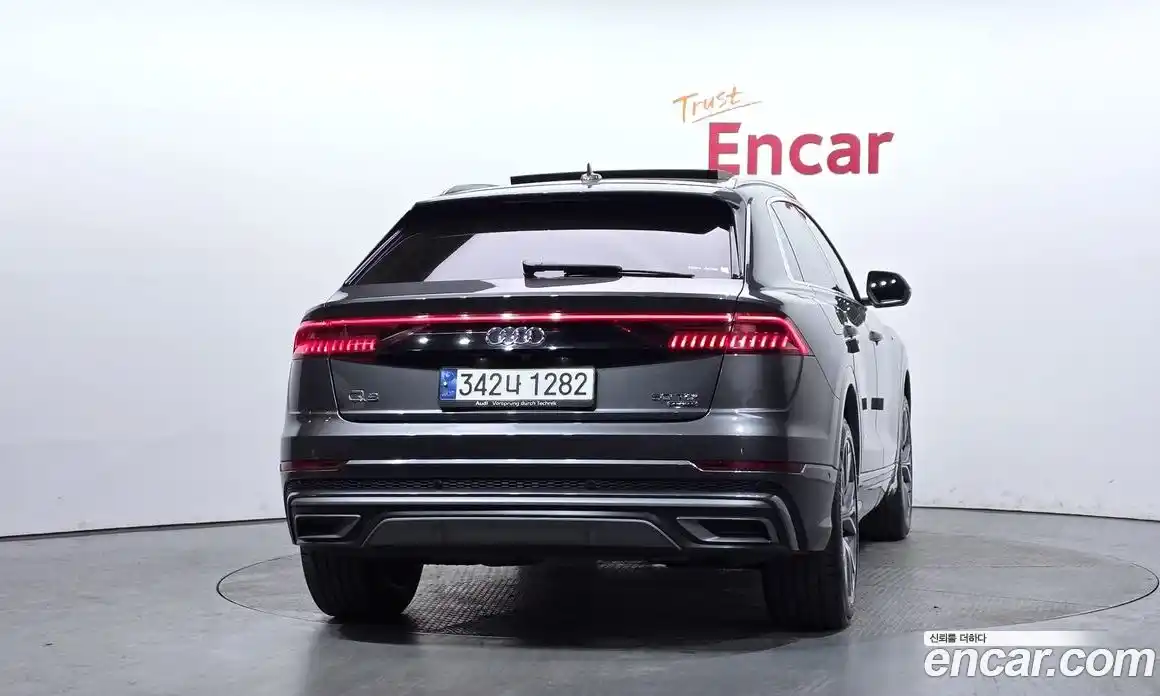 Audi Q8 2021 3.0 автомат (гидро), фото 4