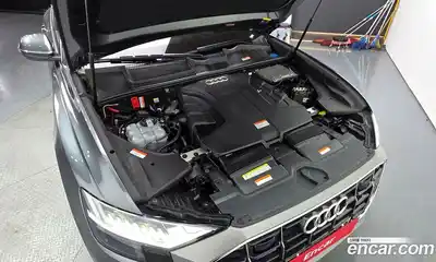 Audi Q8 2021 3.0 автомат (гидро), миниатюра 6