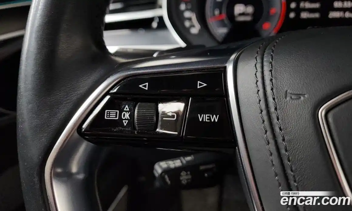 Audi A8 2019 3.0 автомат (гидро), фото 22