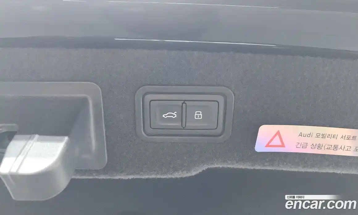 Audi A8 2019 3.0 автомат (гидро), фото 24
