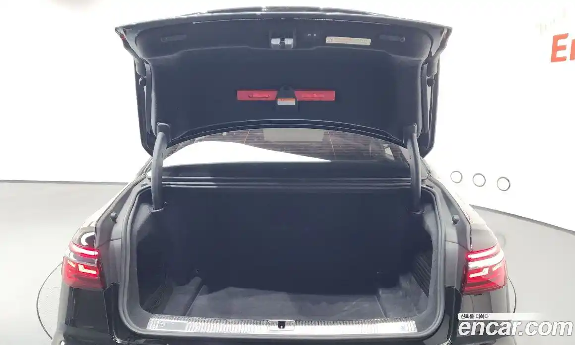 Audi A8 2019 3.0 автомат (гидро), фото 25
