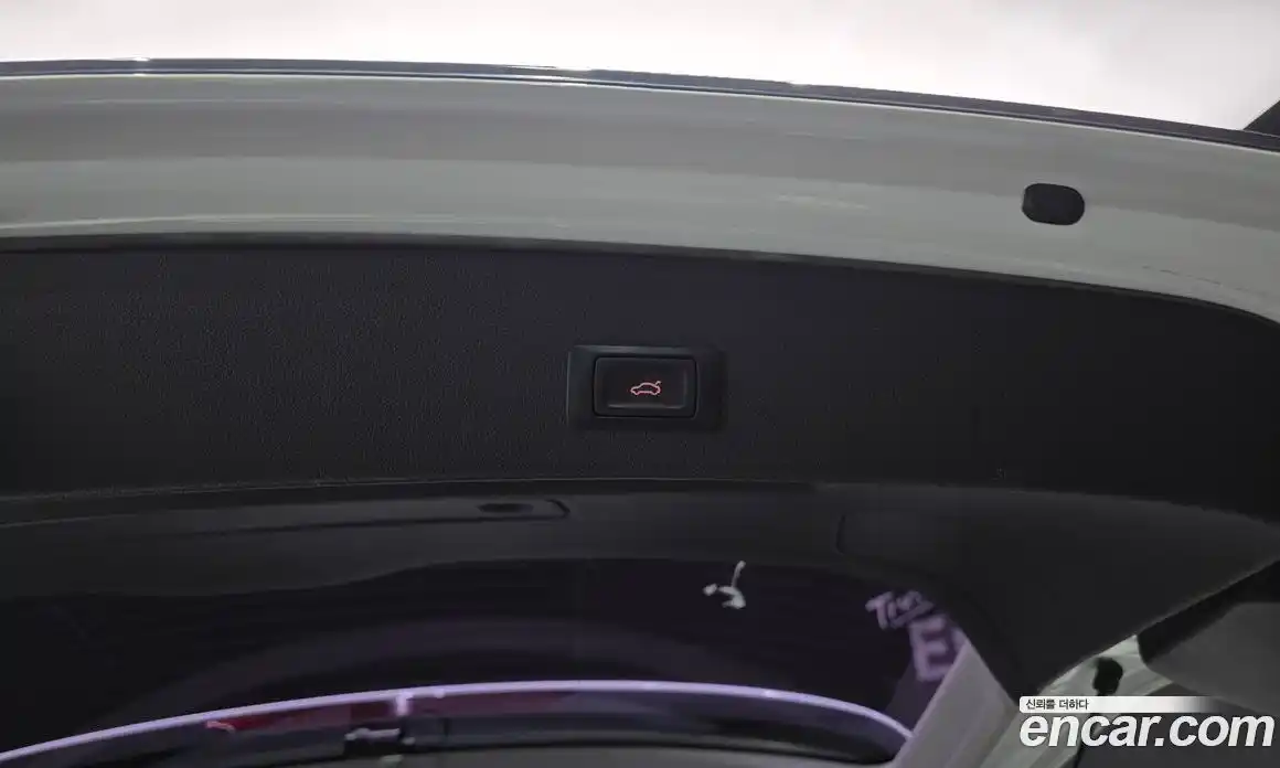 Audi Q5 2015 2.0 автомат (гидро), фото 20