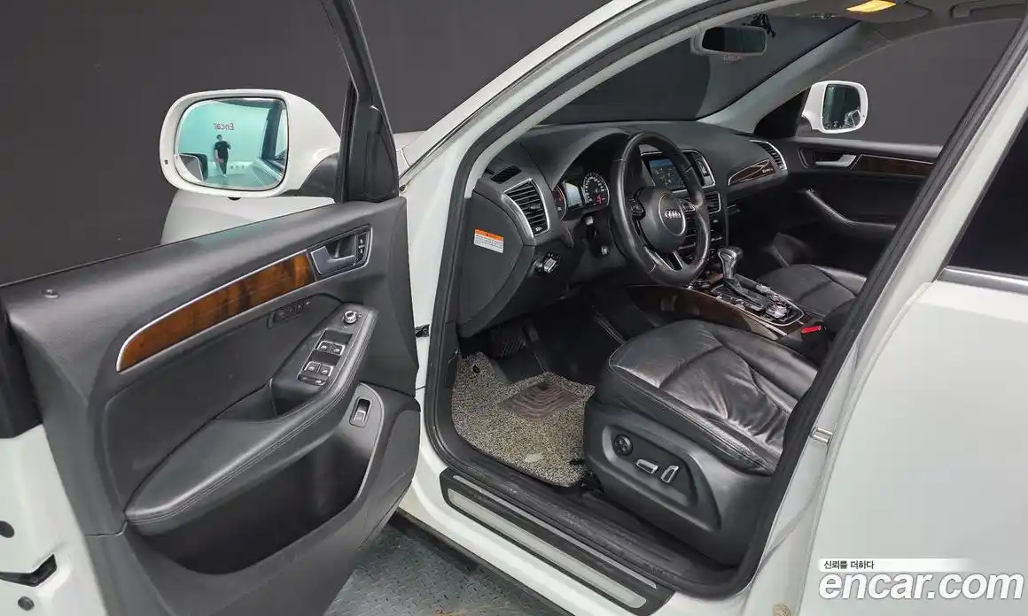 Audi Q5 2015 2.0 автомат (гидро), фото 10