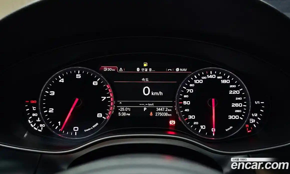 Audi A7 2011 3.0 автомат (гидро), фото 8