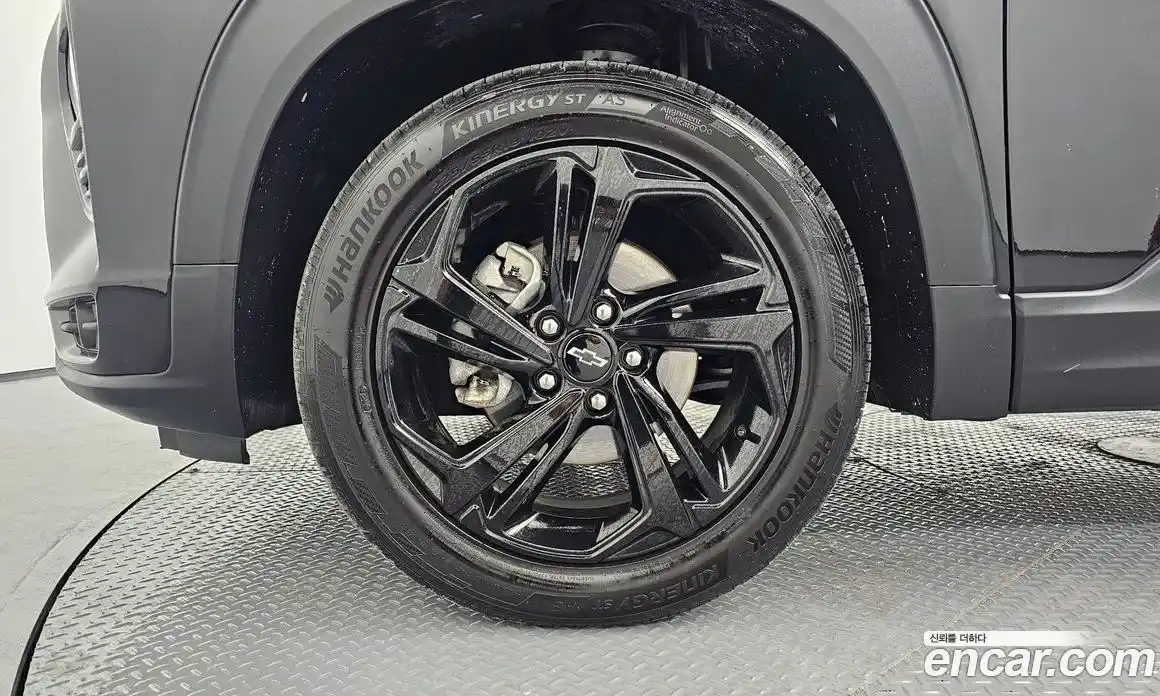 Chevrolet TrailBlazer 2023 1.3 автомат (гидро), фото 5