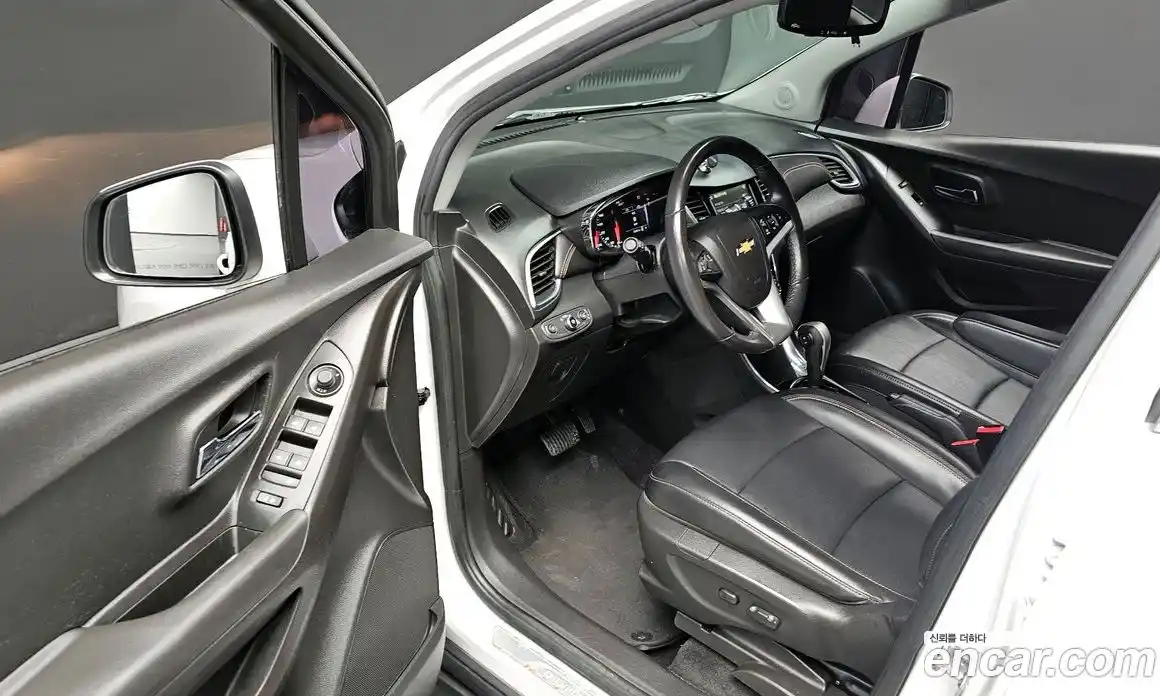 Chevrolet Trax 2018 1.4 автомат (гидро), фото 17