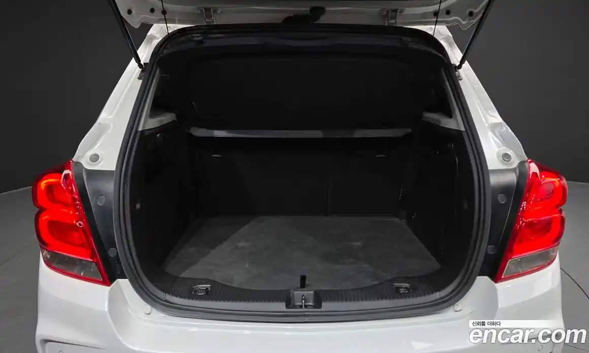 Chevrolet Trax 2016 1.6 автомат (гидро), фото 20