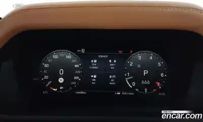 Land Rover Defender 2024 2.0 автомат (гидро), миниатюра 11