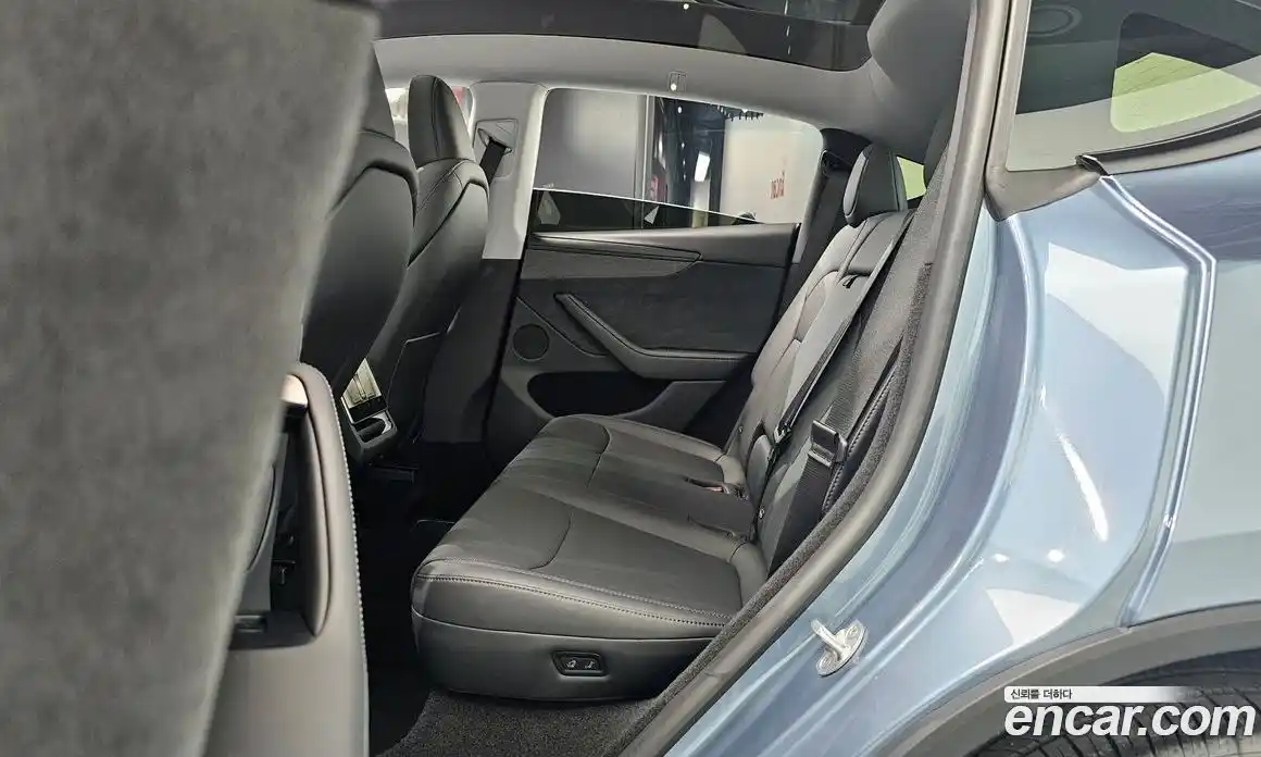 Tesla Model Y 2025 0.2 гидро, фото 17