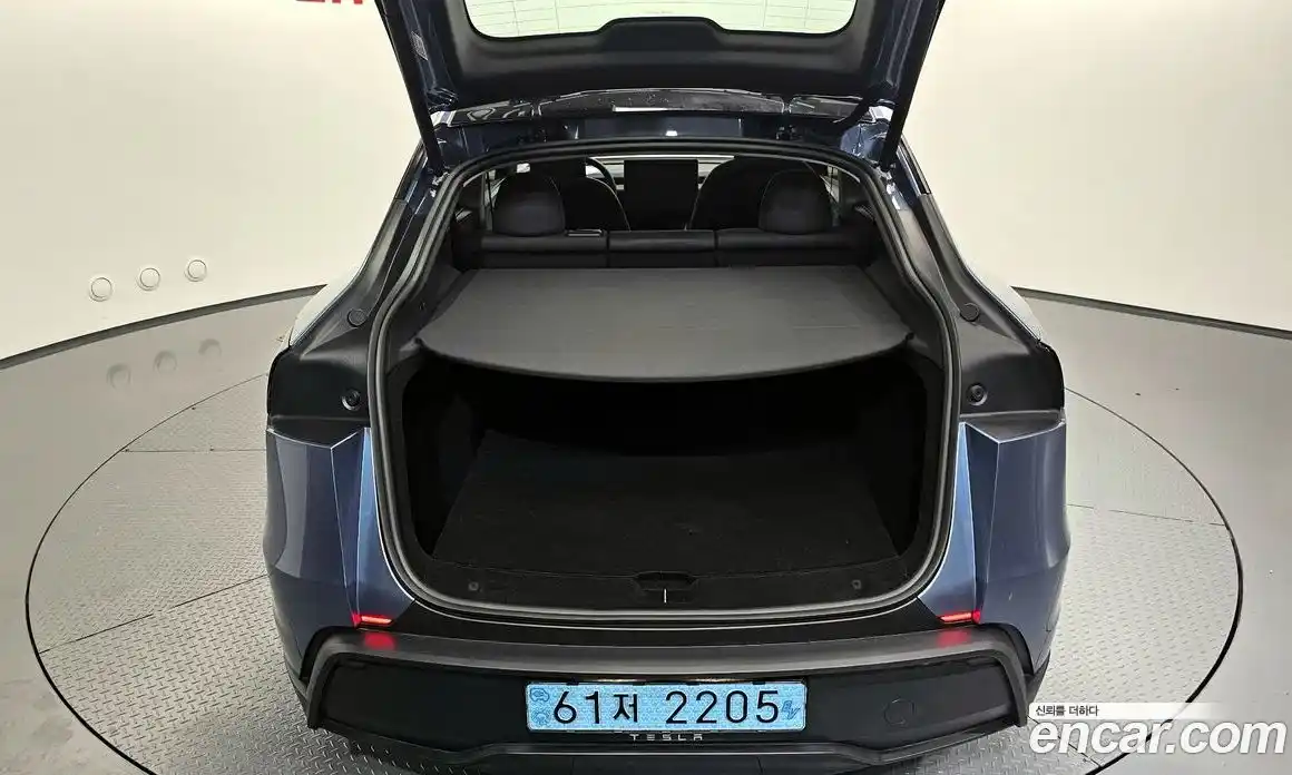 Tesla Model Y 2025 0.2 гидро, фото 30