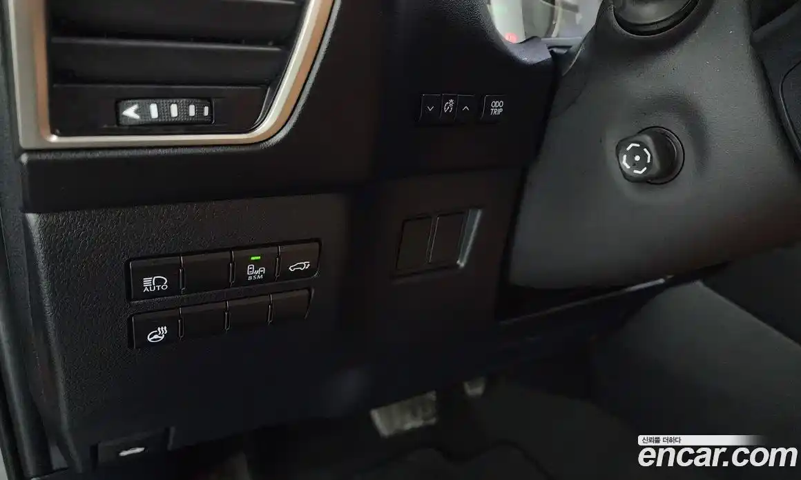 Lexus NX 2021 2.5 гидро, фото 28