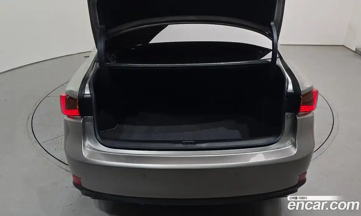 Lexus IS 2017 2.0 гидро, фото 20