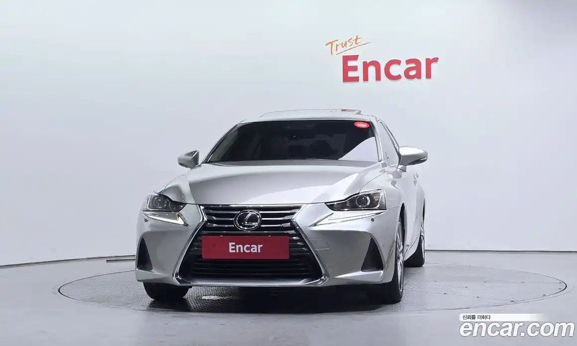 Lexus IS 2017 2.0 гидро, фото 3