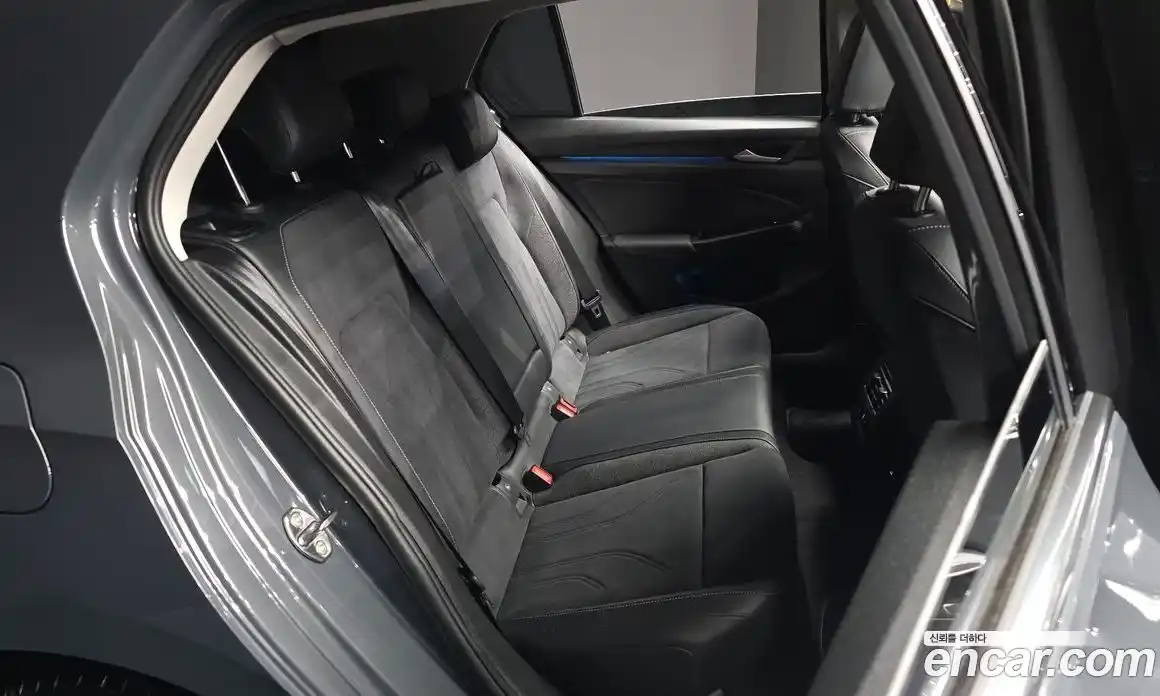Volkswagen Golf 2025 2.0 автомат (гидро), фото 12