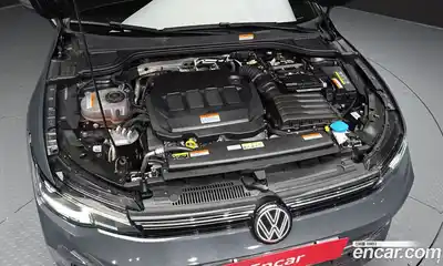 Volkswagen Golf 2025 2.0 автомат (гидро), миниатюра 6