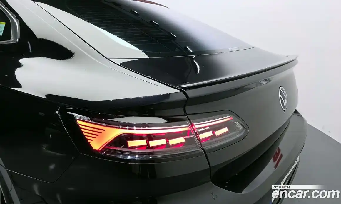 Volkswagen Arteon 2022 2.0 автомат (гидро), фото 9