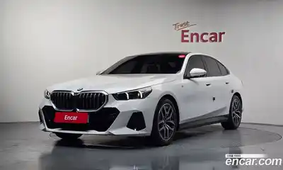 BMW 5 серия, 2024, 4 107 км