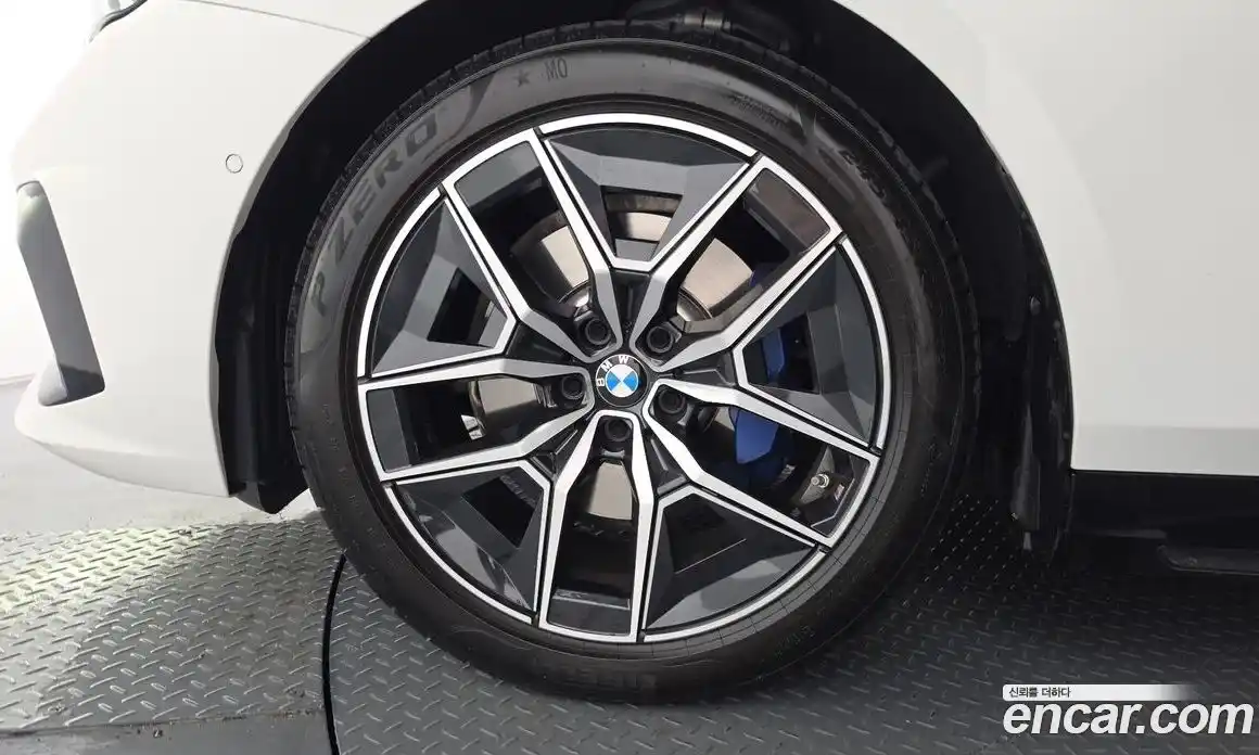 BMW 5 серия 2024 2.0 автомат (гидро), фото 5