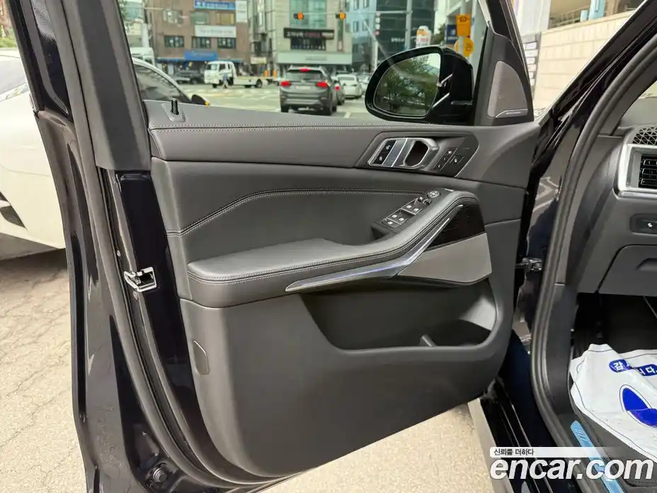 BMW X5 2025 3.0 автомат (гидро), фото 18