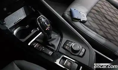 BMW X1 2021 2.0 автомат (гидро), миниатюра 12