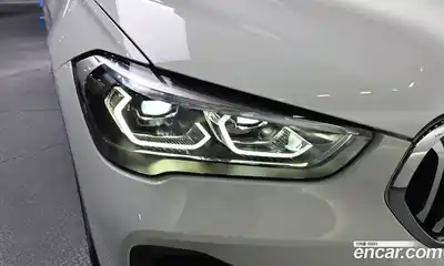 BMW X1 2021 2.0 автомат (гидро), миниатюра 8